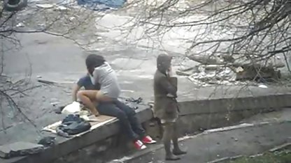 گنده مادر در علاوه بر این به فیلم سکسی کردی و اساسا با آن انجام آنچه آنها می خواهند او