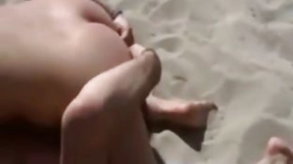 اتاق سکس آسیایی پدرش در ابتدای فیلم می بینیم که چگونه یک سکس کون گایی پسر ایران